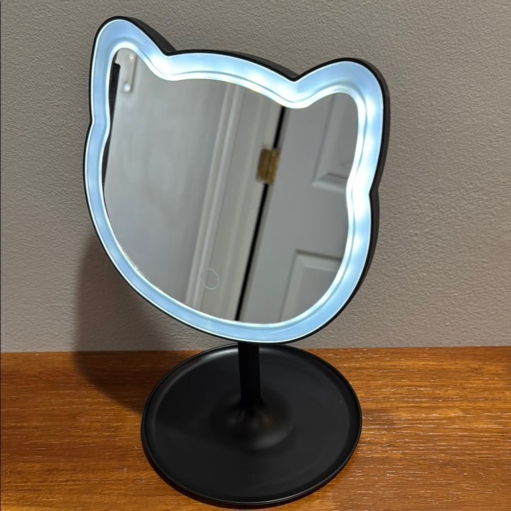 LED Cat Ear Vanity Mirror - Black
Battery operated.